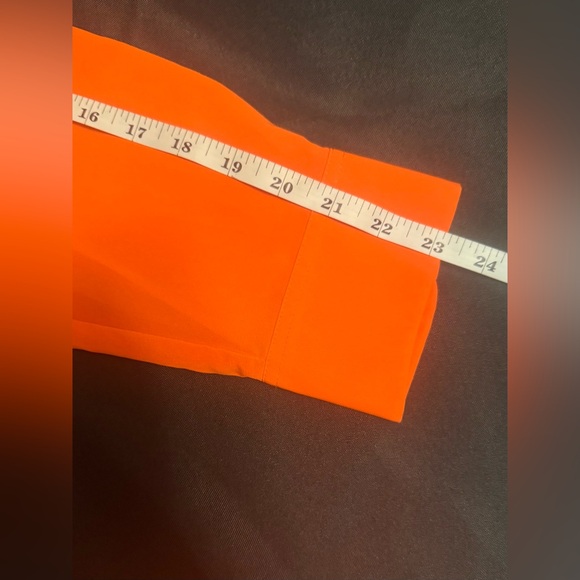 Coldwater Creek Orange women’s button-down, long sleeve blouse.Size medium. EC! - Picture 11 of 13